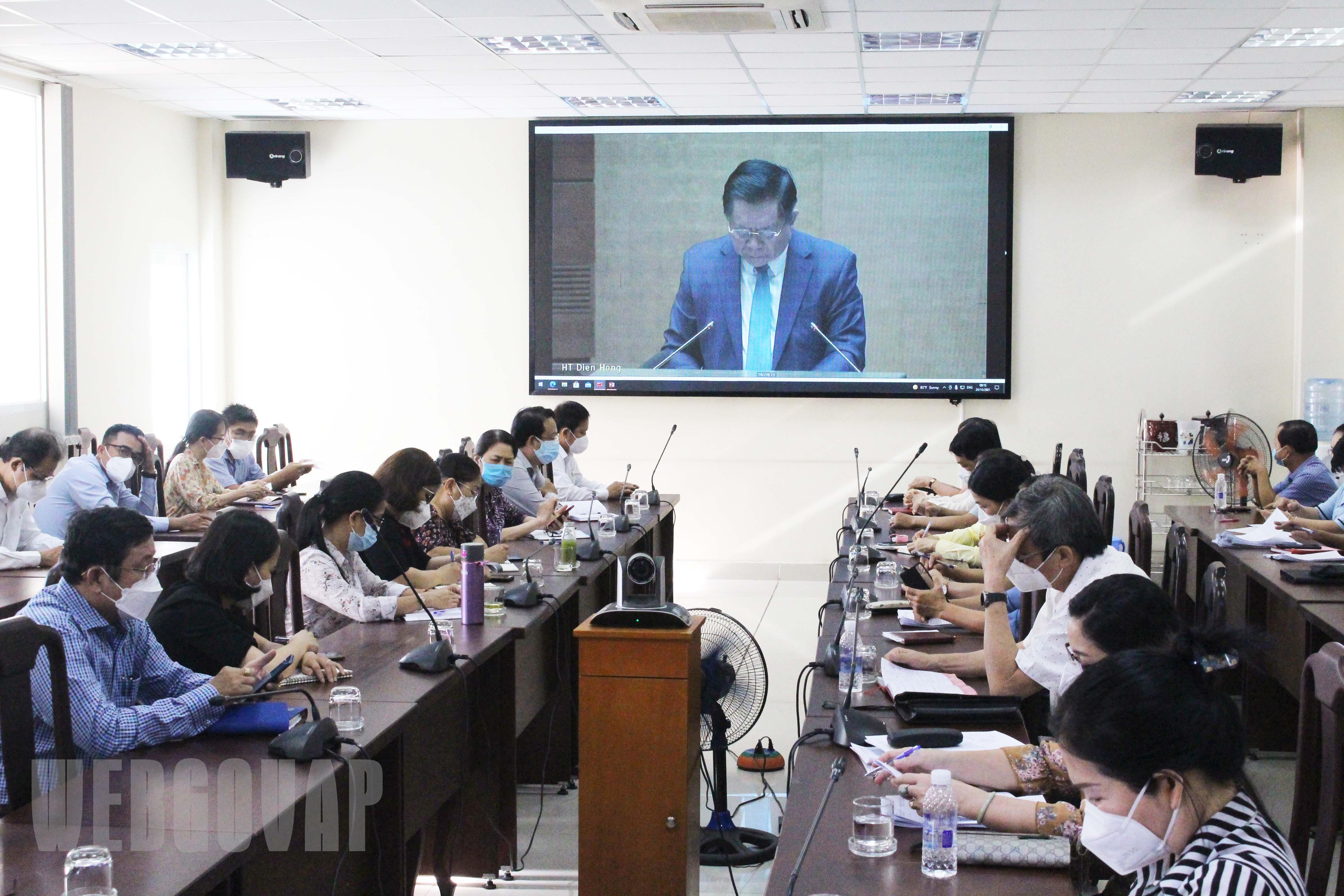 Hội nghị Văn hóa toàn quốc: Xây dựng văn hóa thực sự trở thành nền tảng
                    tinh thần vững chắc của xã hội