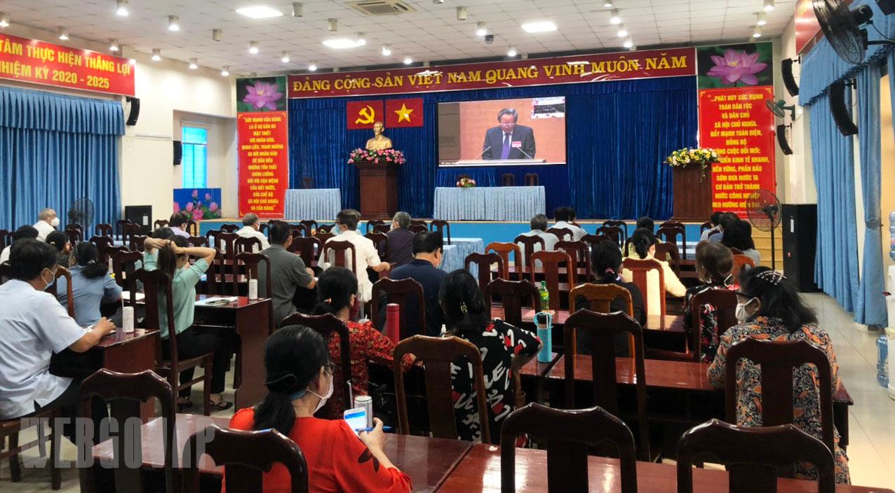 Tổ chức tham dự trực tuyến Hội nghị cán bộ toàn quốc quán triệt, triển
                    khai kết luận và quy định của Ban Chấp hành Trung ương Đảng về công tác xây dựng, chỉnh đốn Đảng