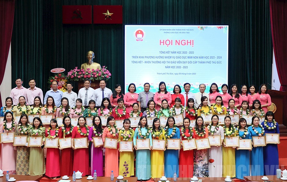 Thành phố Thủ Đức thực hiện tốt công chăm sóc nuôi
                        dưỡng, giáo dục trẻ mầm non