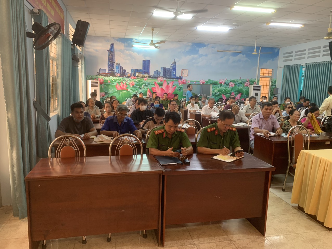 Hội nghị hướng dẫn về an toàn Phòng cháy, chữa cháy và Cứu nạn, cứu hộ
                    đối với Hộ kinh doanh phòng trọ, nhà cho thuê trên địa bàn phường