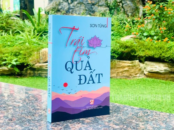 Tác phẩm “Trái tim, quả đất” - thể hiện sống động, chân
                        thật về Chủ tịch Hồ Chí Minh