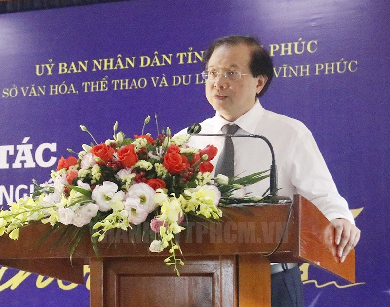 Tạo môi trường thuận lợi cho các văn nghệ sĩ kiến tạo
                        các tác phẩm văn học nghệ thuật có chất lượng