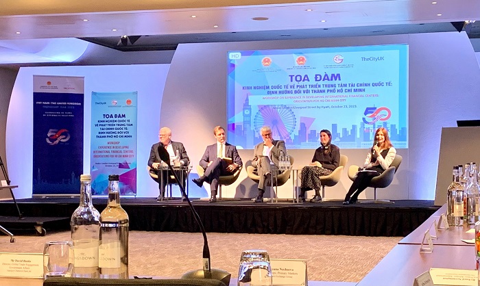 TPHCM trao đổi với Vương quốc Anh về kinh nghiệm xây dựng Trung tâm tài chính quốc tế
